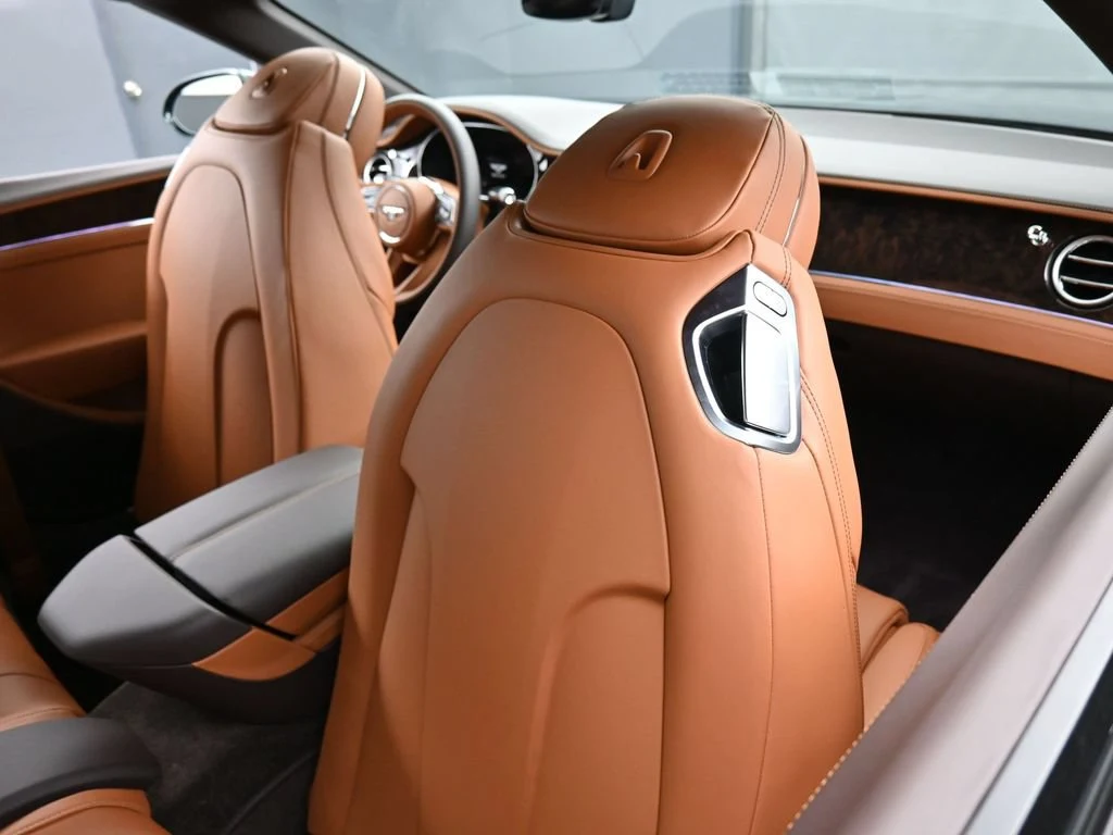2026 Bentley Continental GTC interior, seats, Saddle
