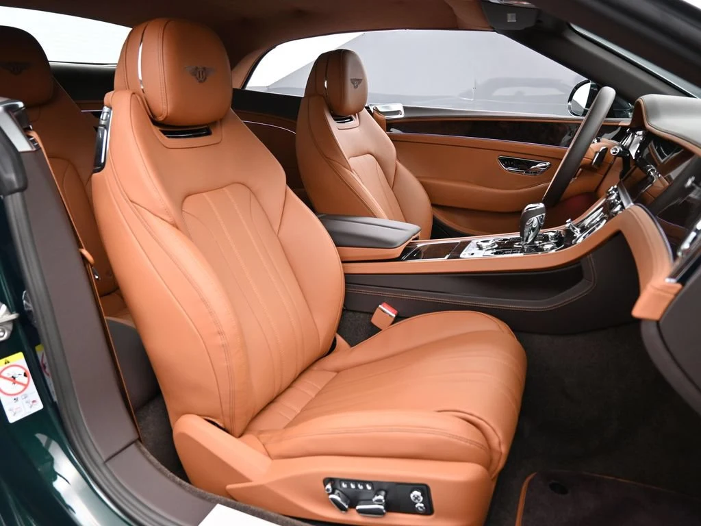 2026 Bentley Continental GTC interior, seats, Saddle