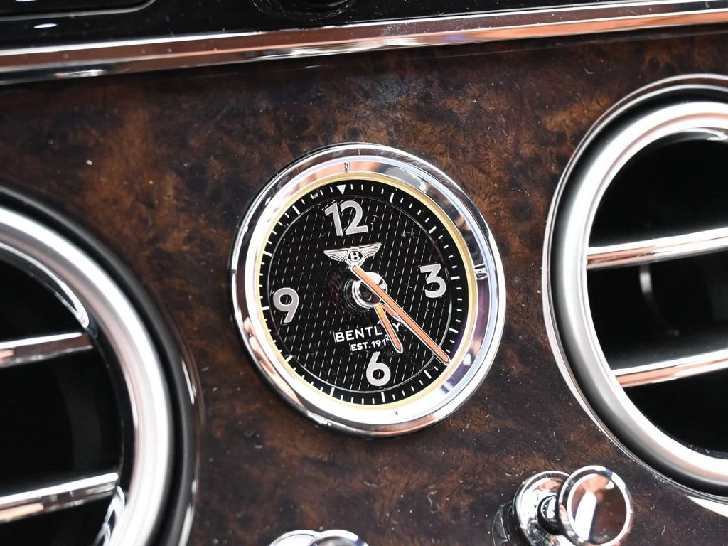 2026 Bentley Continental GT interior, Saddle