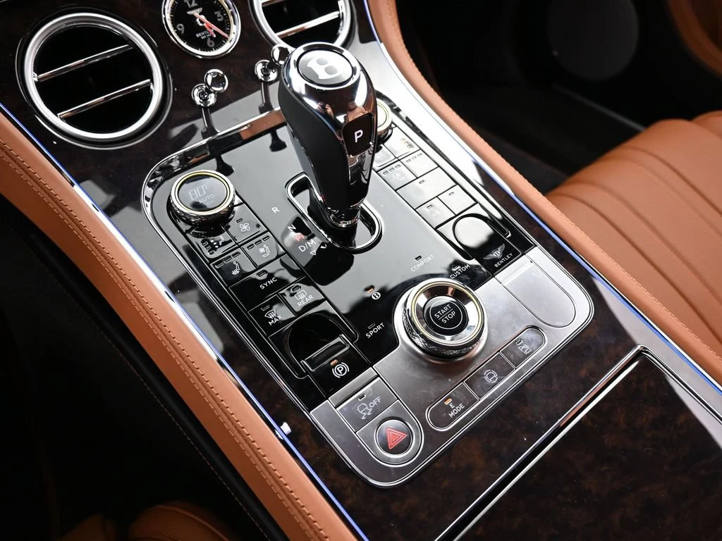 2026 Bentley Continental GT interior, center console, Saddle