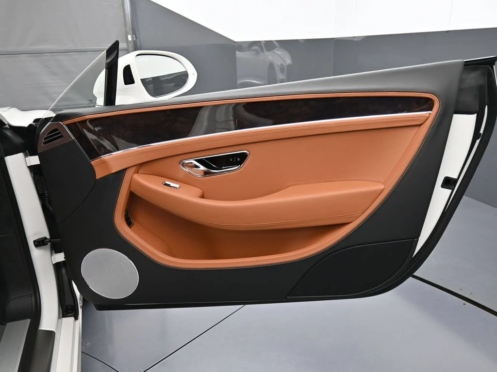 2026 Bentley Continental GT interior, door panel, Saddle