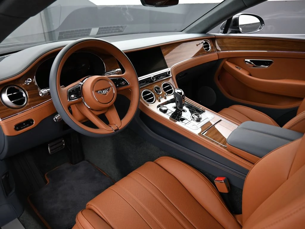 2026 Bentley Continental GT interior, Saddle