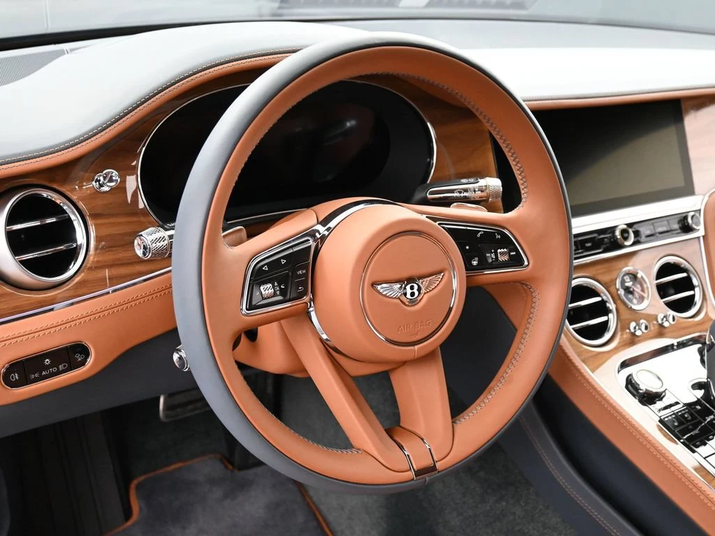 2026 Bentley Continental GT interior, Saddle