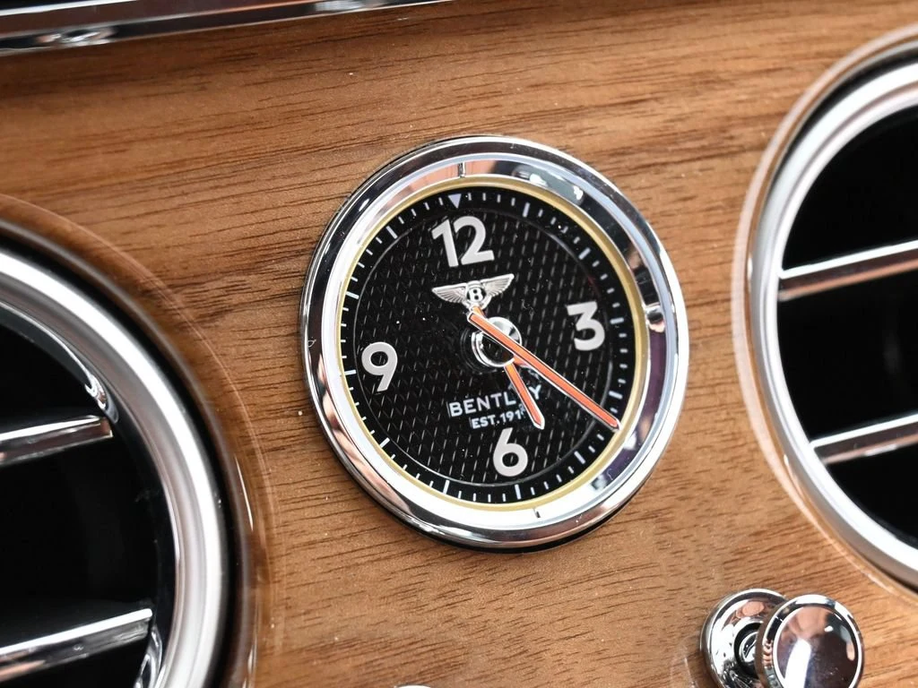 2026 Bentley Continental GT interior, Saddle