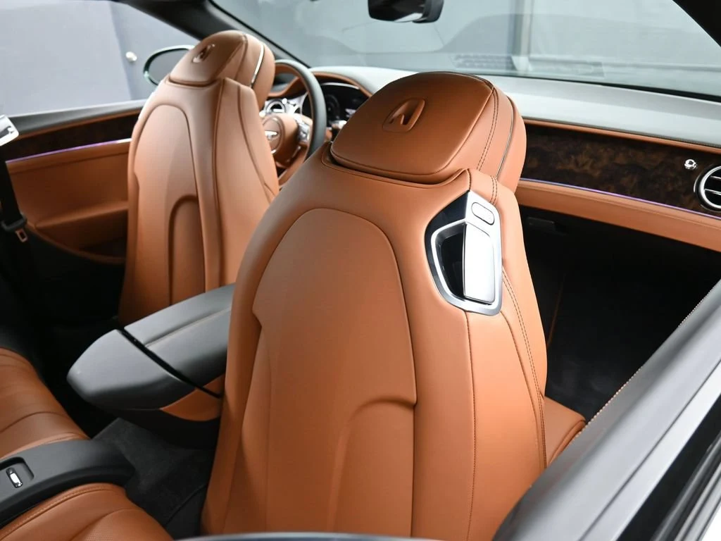 2026 Bentley Continental GTC interior, seats, Saddle
