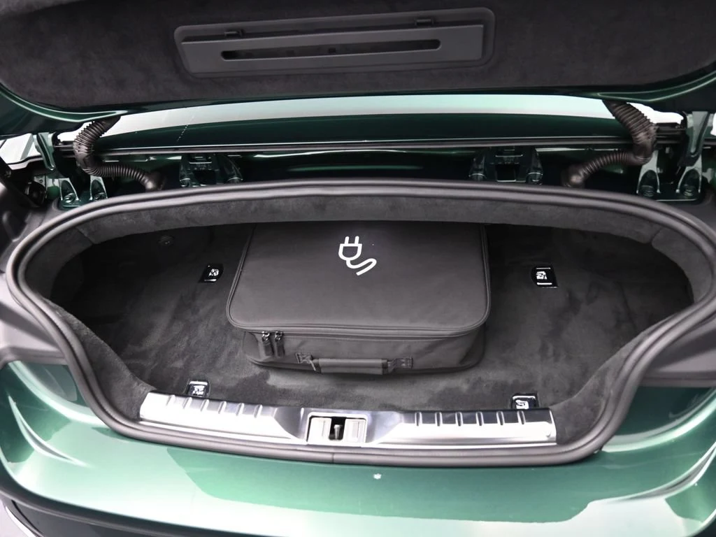 2026 Bentley Continental GTC trunk