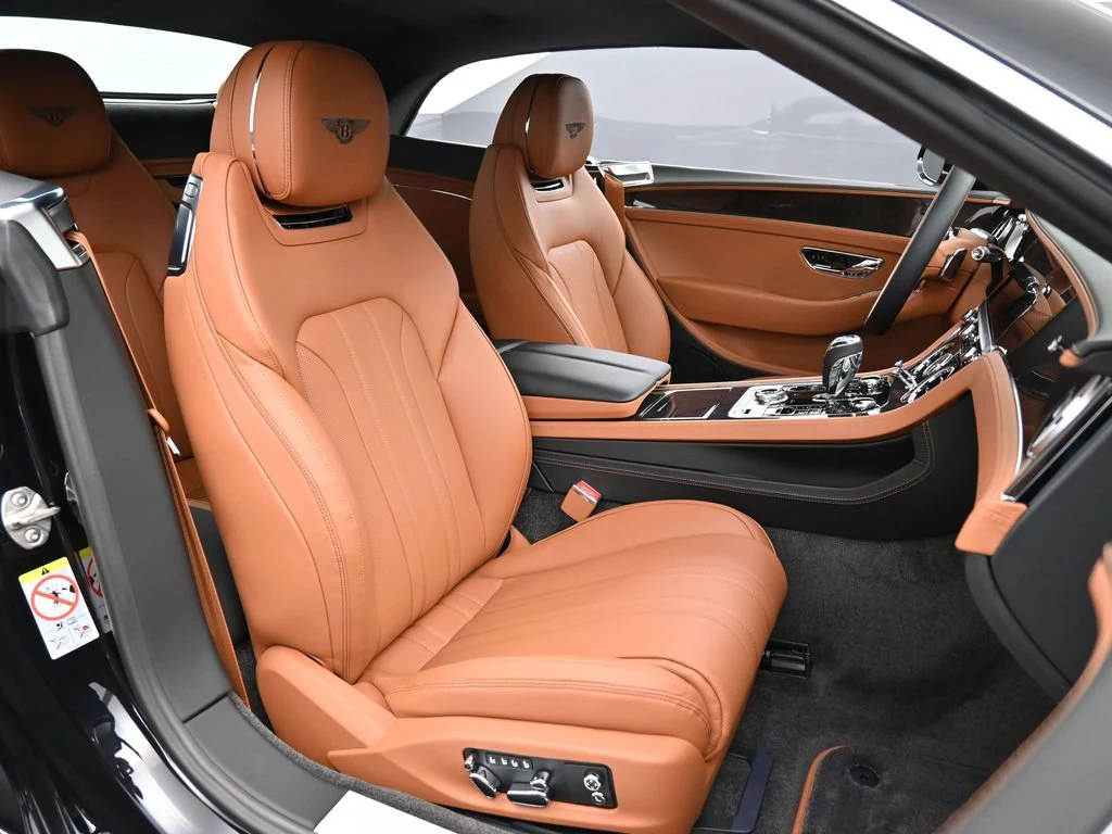 2026 Bentley Continental GTC interior, seats