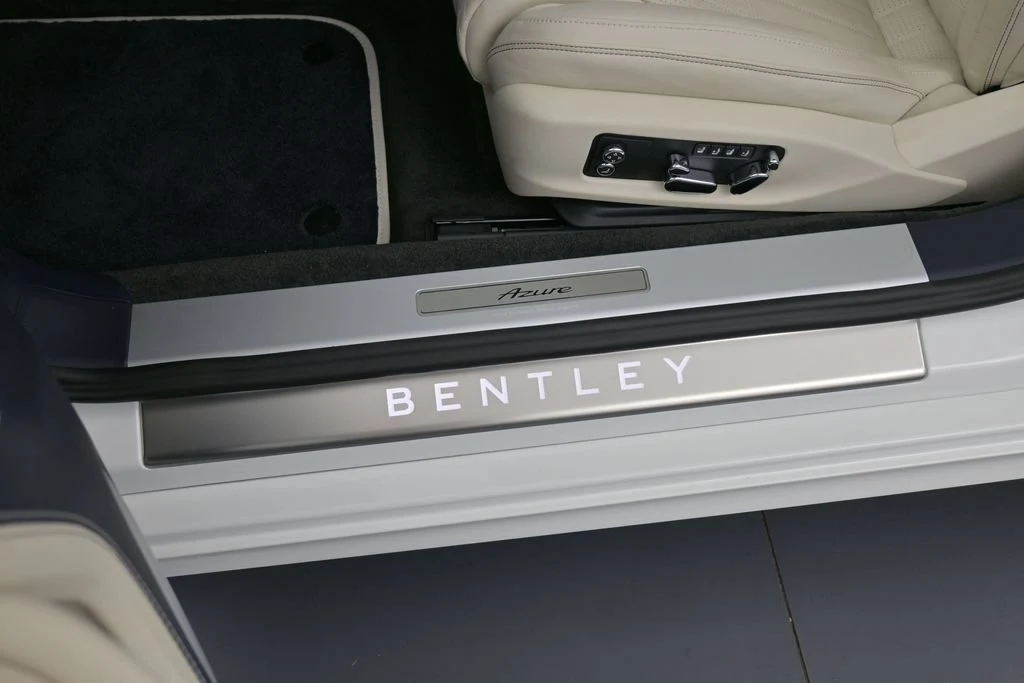 2026 Bentley Continental GTC Azure interior, door sill