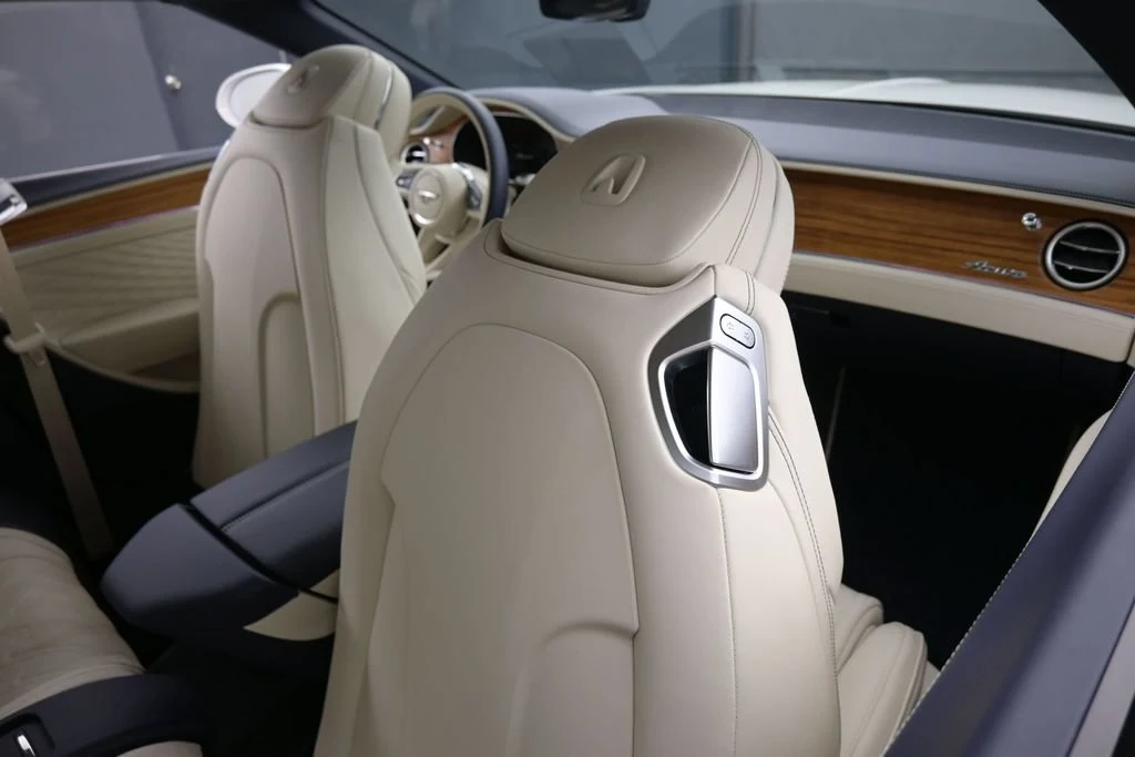2026 Bentley Continental GTC Azure interior