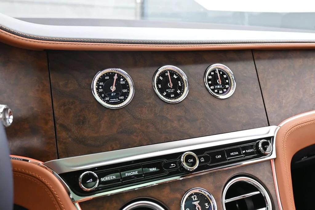 2026 Bentley Continental GT Azure interior, Saddle