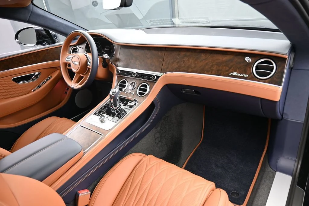 2026 Bentley Continental GT Azure interior, Saddle
