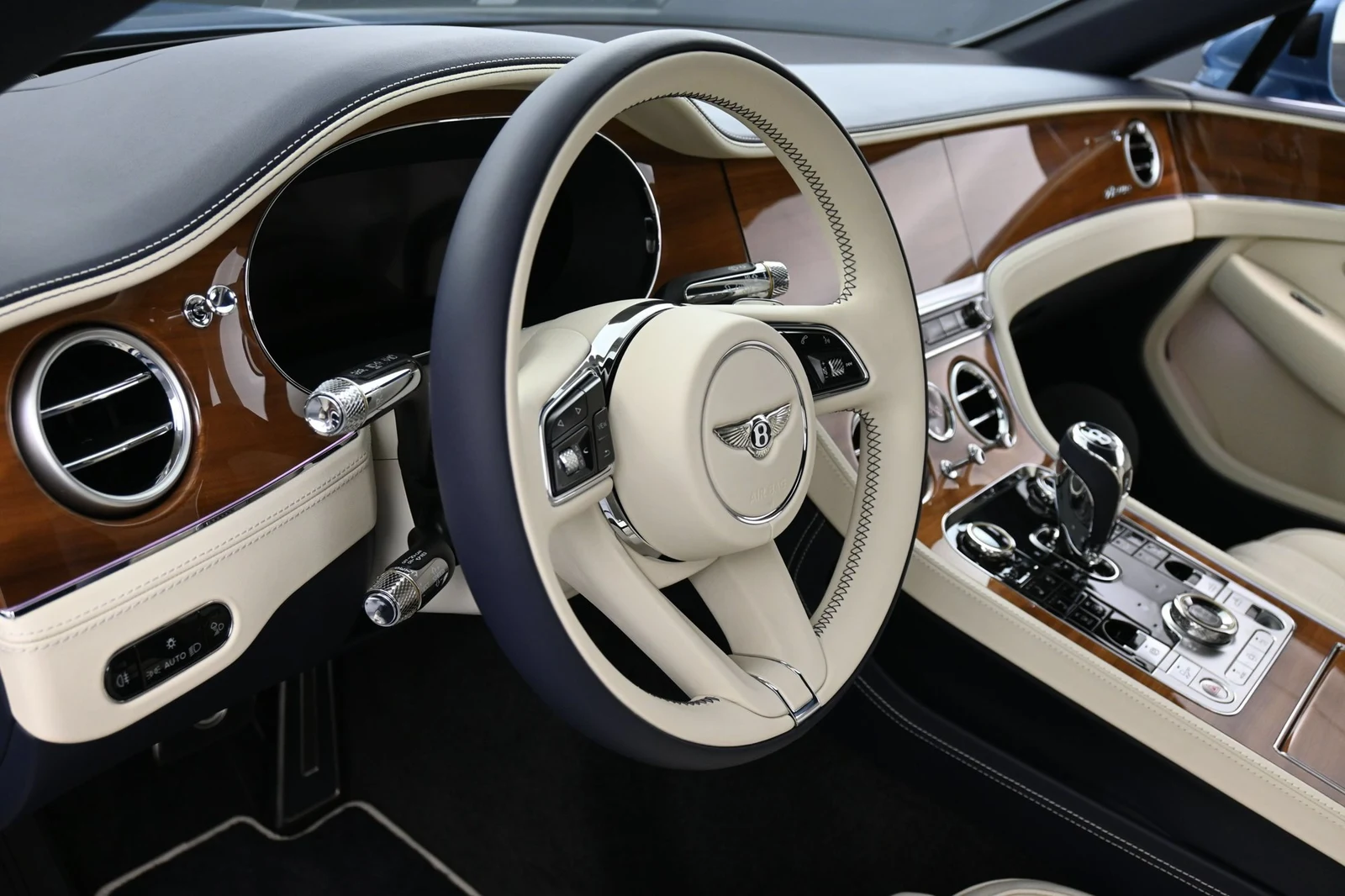 2026 Bentley Continental GTC interior