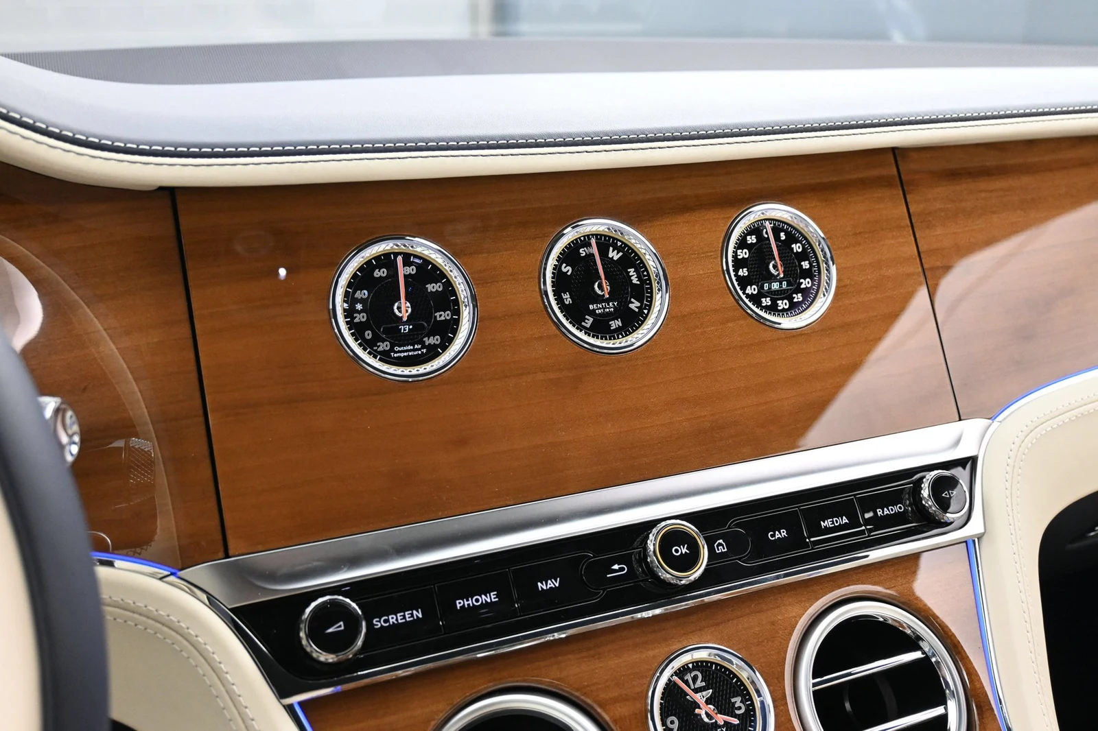 2026 Bentley Continental GTC interior