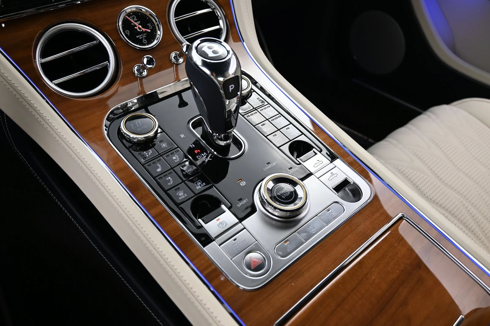 2026 Bentley Continental GTC interior, center console
