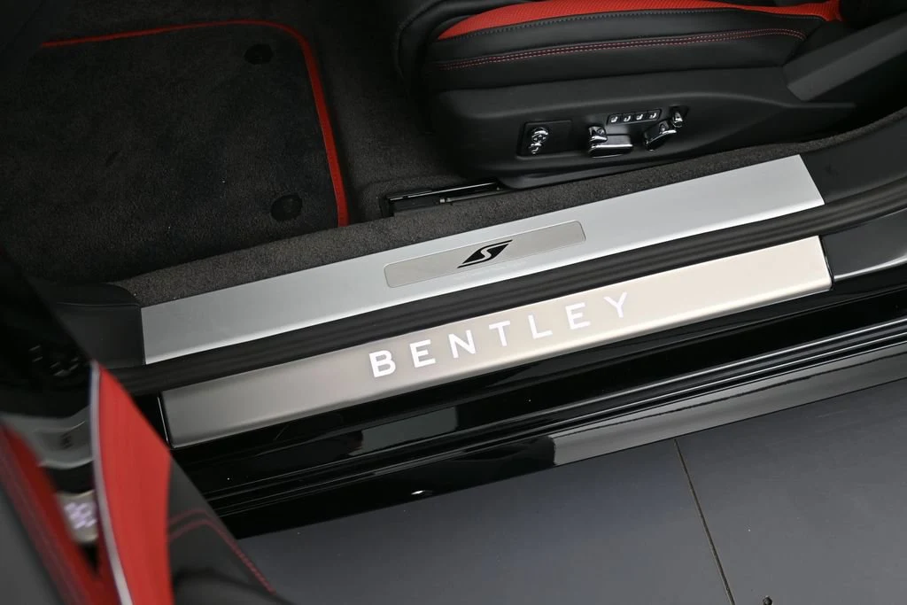 2026 Bentley Continental GTC S interior, door sill