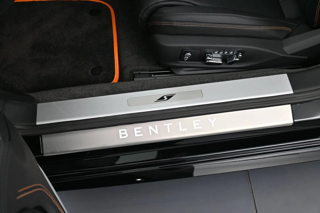 2026 Bentley Continental GTC S interior, door sill
