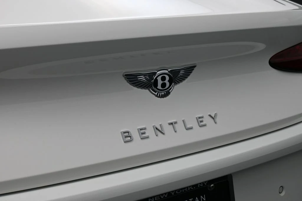 2026 Bentley Continental GTC Azure, detail