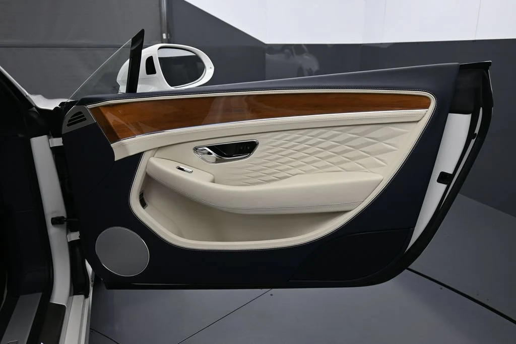 2026 Bentley Continental GTC Azure interior, door panel, Linen