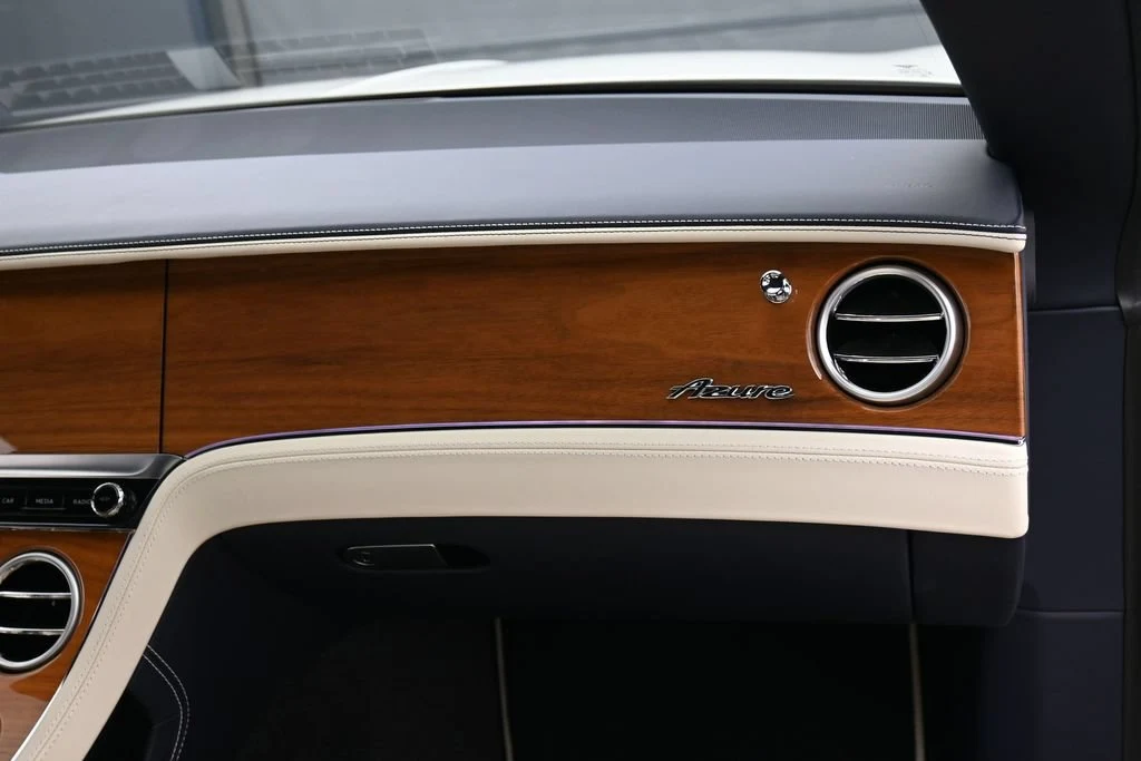 2026 Bentley Continental GTC Azure interior, door panel, Linen