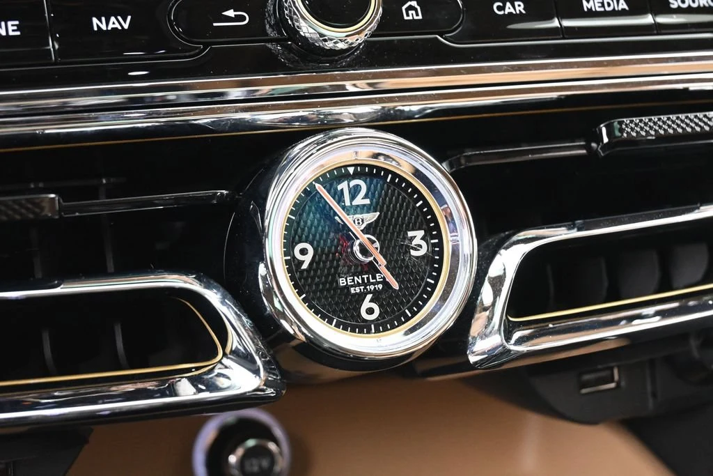 2020 Bentley Flying Spur W12 interior