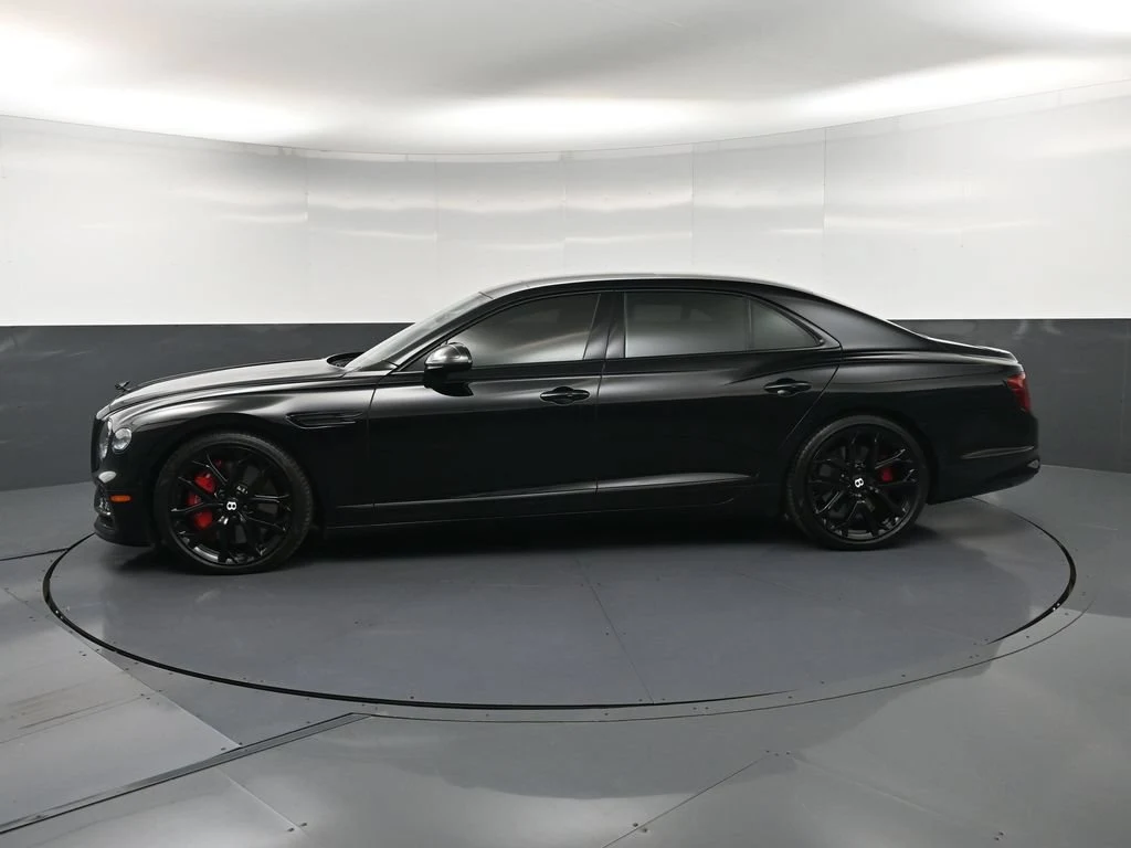 2024 Bentley Flying Spur Speed, side profile, Black
