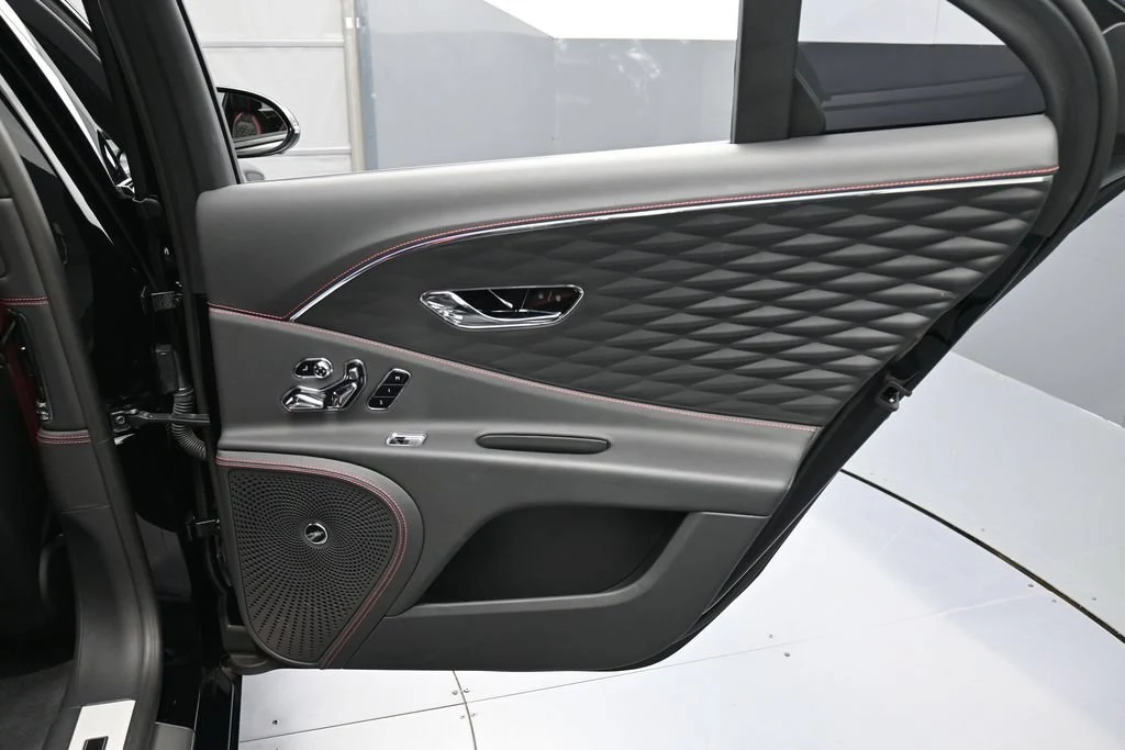 2024 Bentley Flying Spur Speed interior, door panel, Hotspur
