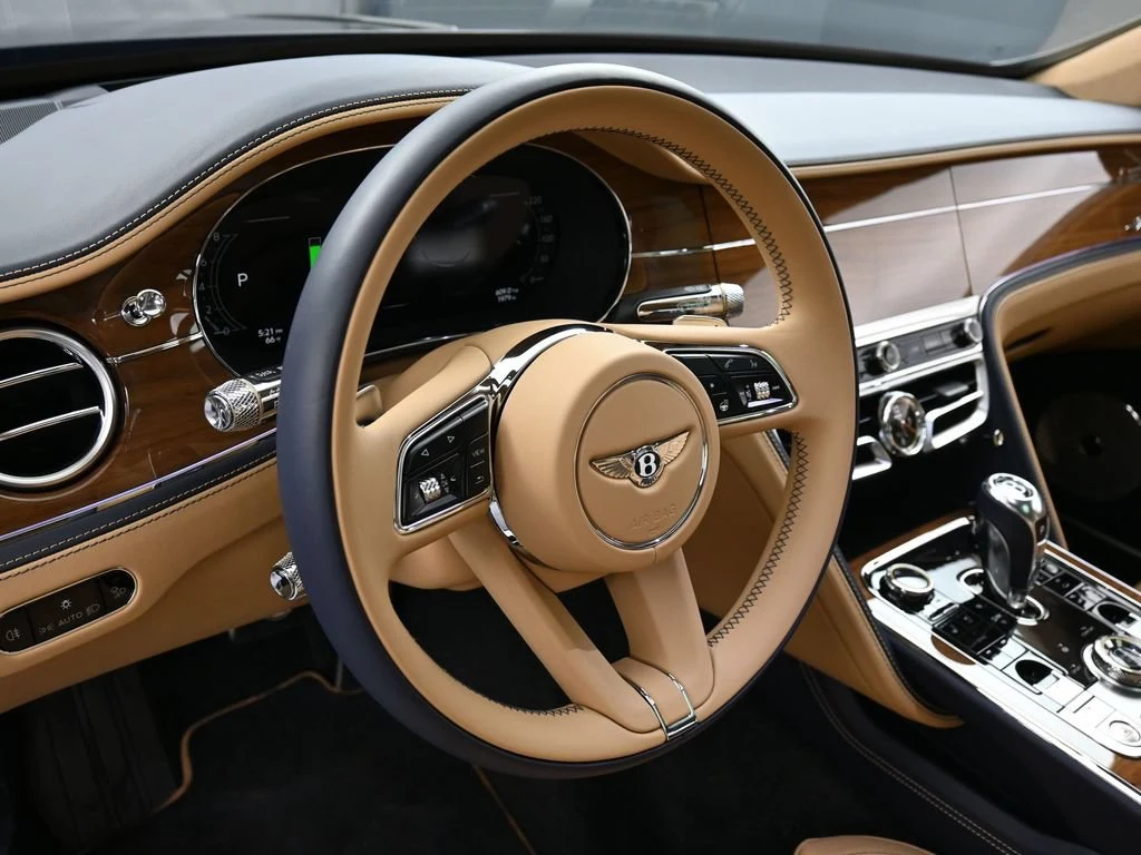 2025 Bentley Flying Spur Speed interior, Camel