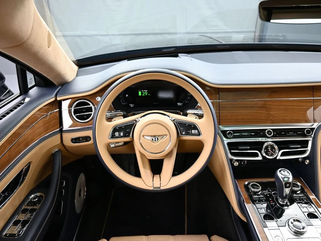 2025 Bentley Flying Spur Speed interior, dashboard, Camel