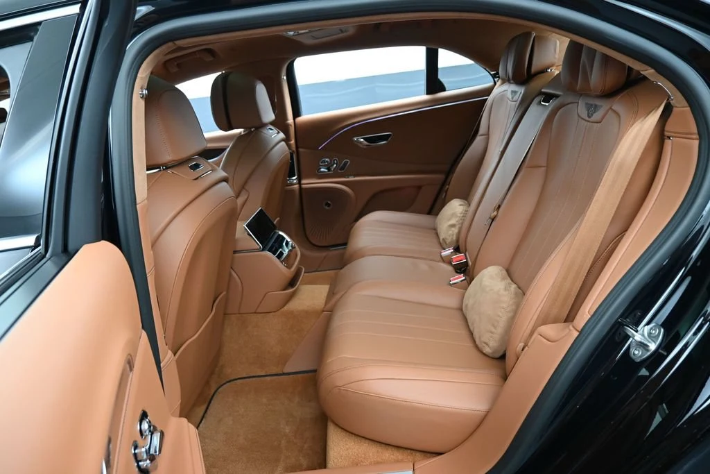 2026 Bentley Flying Spur interior, seats, Saddle