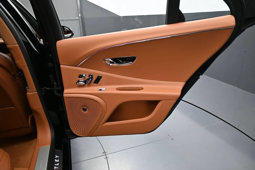 2026 Bentley Flying Spur interior, door panel, Saddle