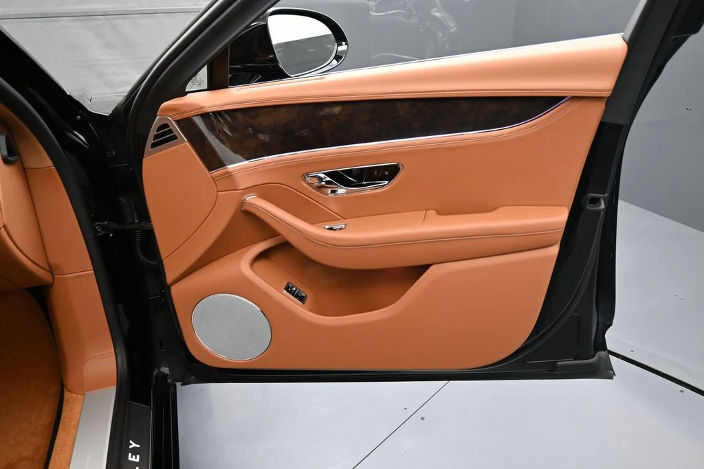 2026 Bentley Flying Spur interior, door panel, Saddle