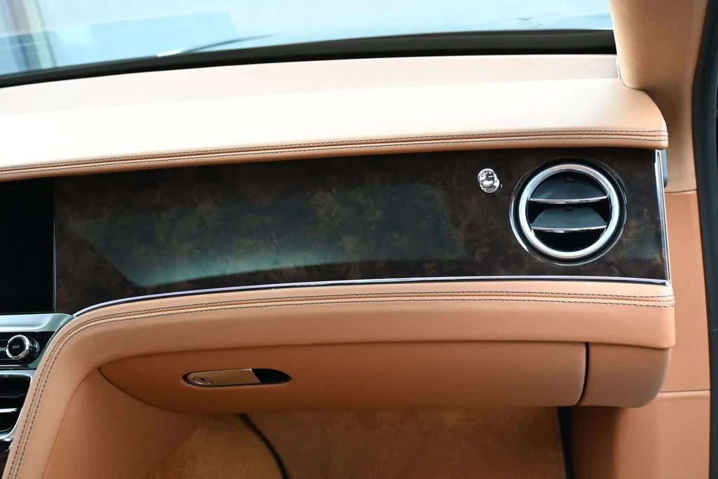 2026 Bentley Flying Spur interior, door panel, Saddle