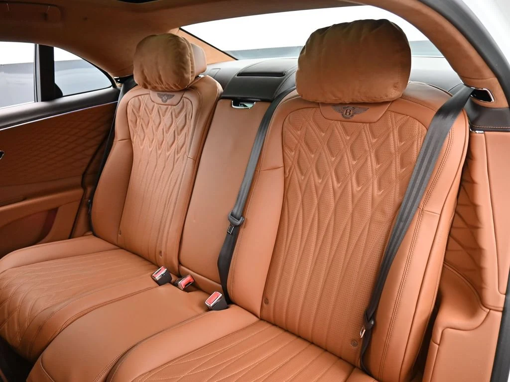 2026 Bentley Flying Spur Azure interior, seats