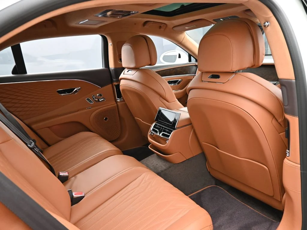 2026 Bentley Flying Spur Azure interior, seats