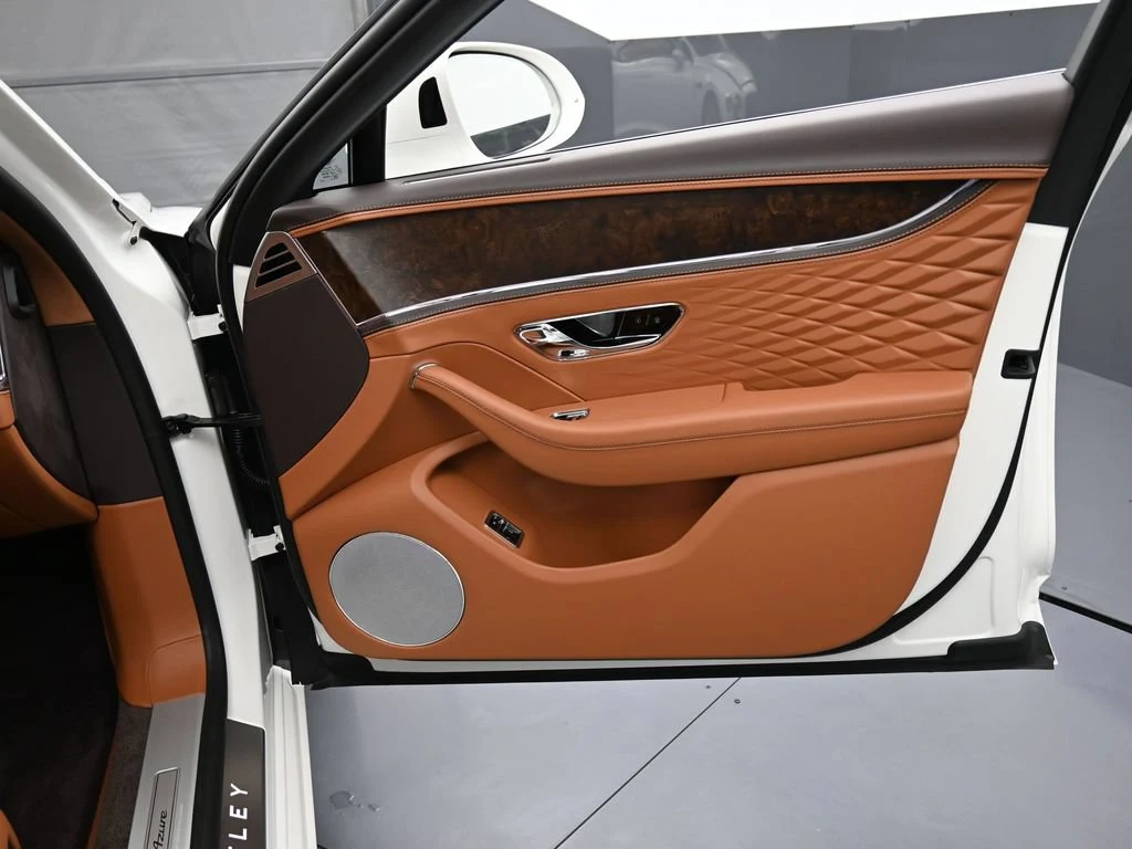 2026 Bentley Flying Spur Azure interior, door panel