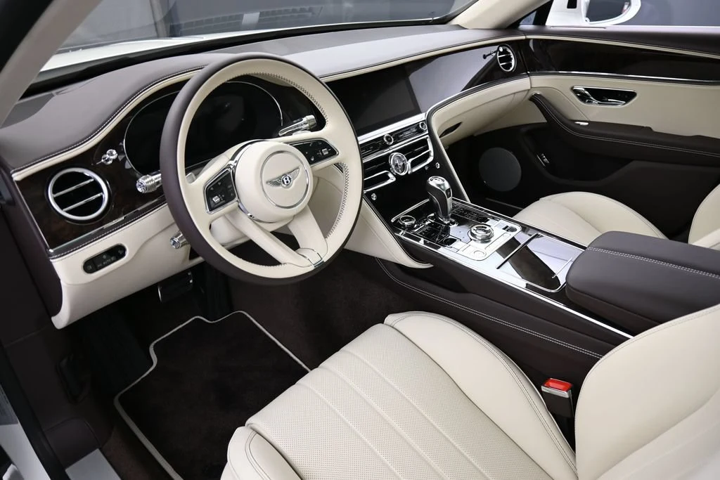 2026 Bentley Flying Spur interior, dashboard, Linen