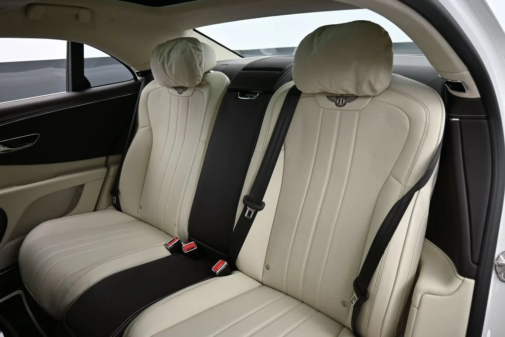 2026 Bentley Flying Spur interior, seats, Linen