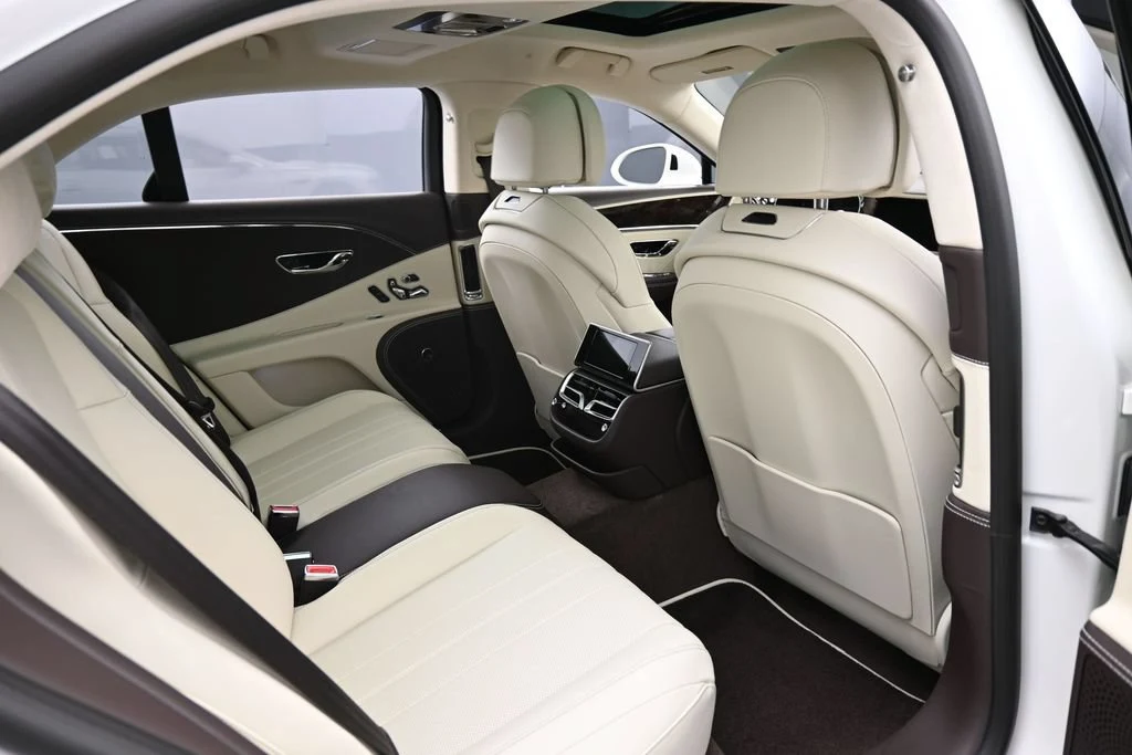 2026 Bentley Flying Spur interior, seats, Linen