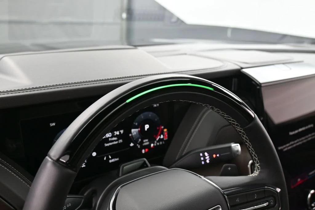 2026 GMC Yukon Denali Ultimate interior, Woodland Mahogany