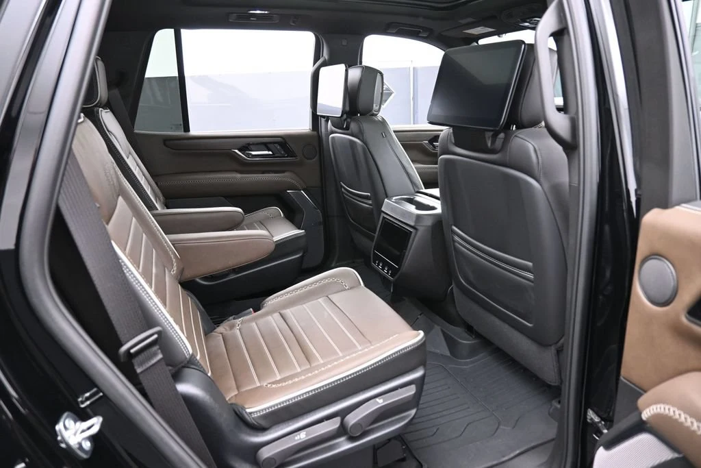 2026 GMC Yukon Denali Ultimate interior, seats, Woodland Mahogany