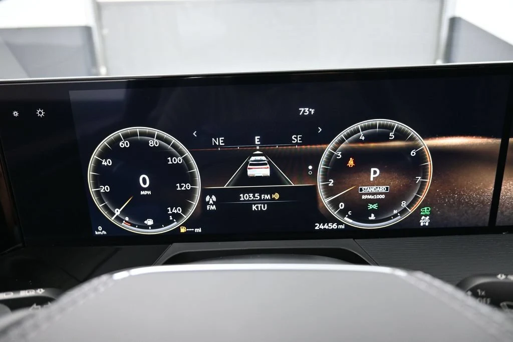 2025 Infiniti QX80 Sensory interior, Graphite