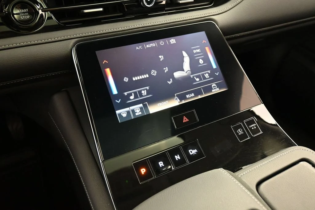2025 Infiniti QX80 Sensory interior, Graphite