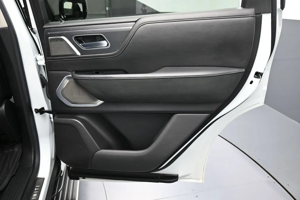2025 Infiniti QX80 Sensory interior, door panel, Graphite