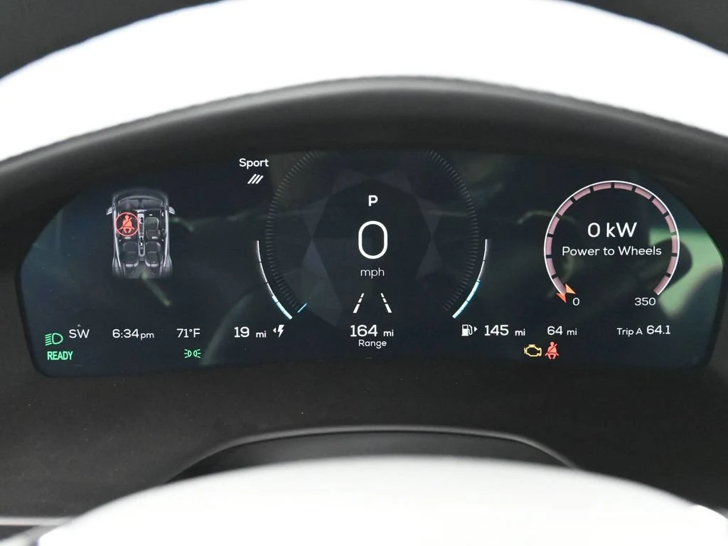 2025 Karma Revero interior, Palisades
