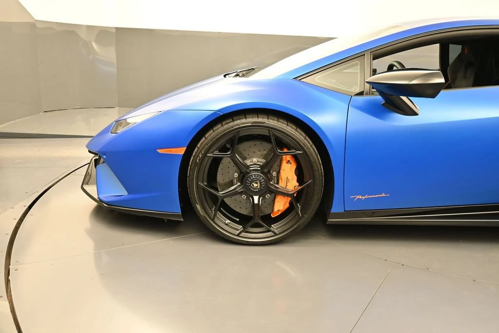 2018 Lamborghini Huracán Performante for sale, exterior, Blue