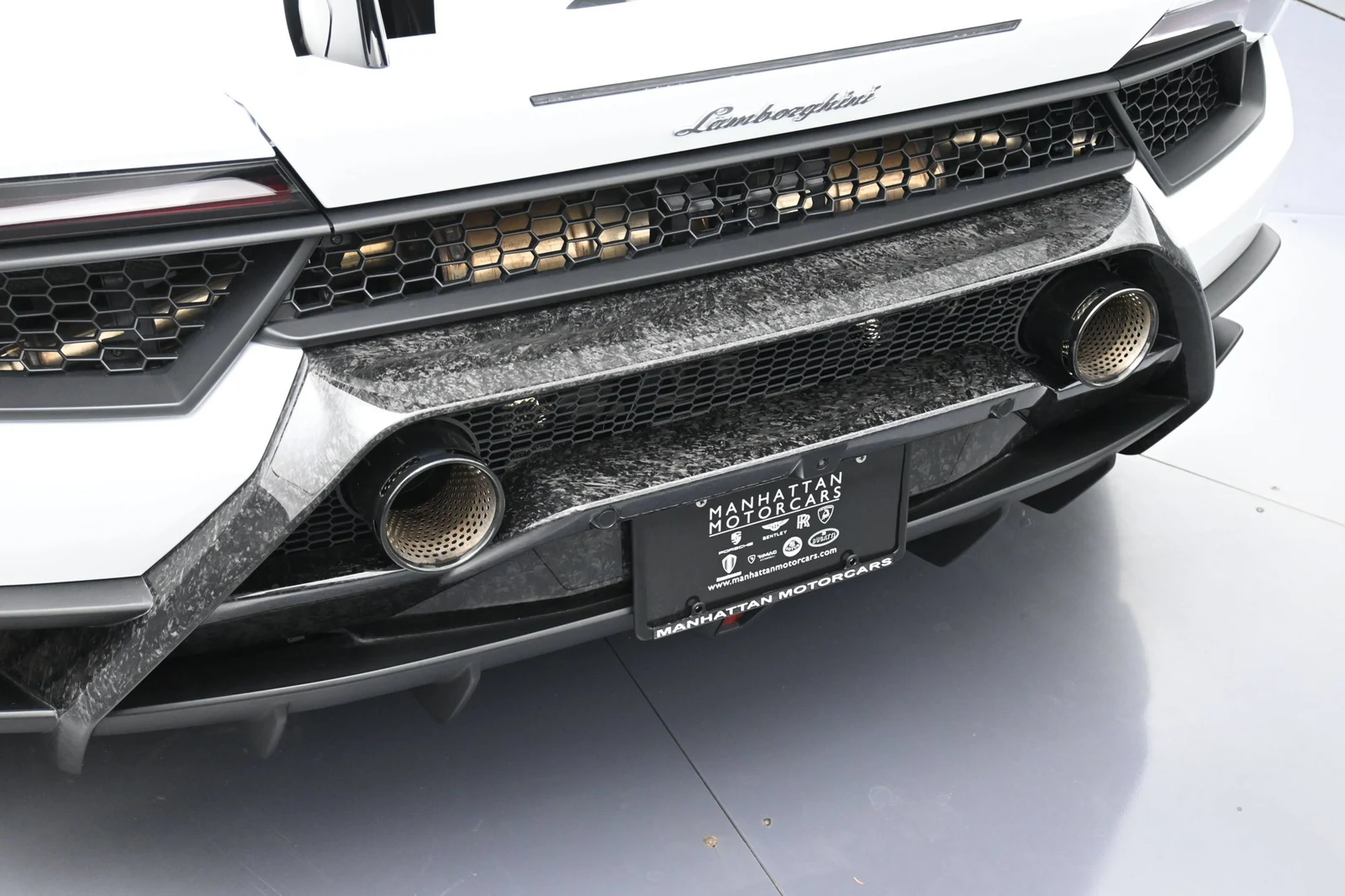 2018 Lamborghini Huracán Performante for sale, exterior, White