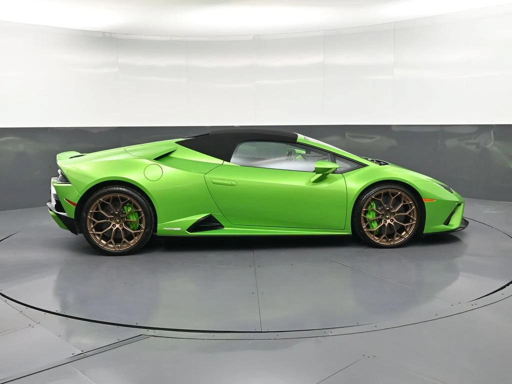 2022 Lamborghini Huracán EVO RWD Spyder for sale, exterior, Green