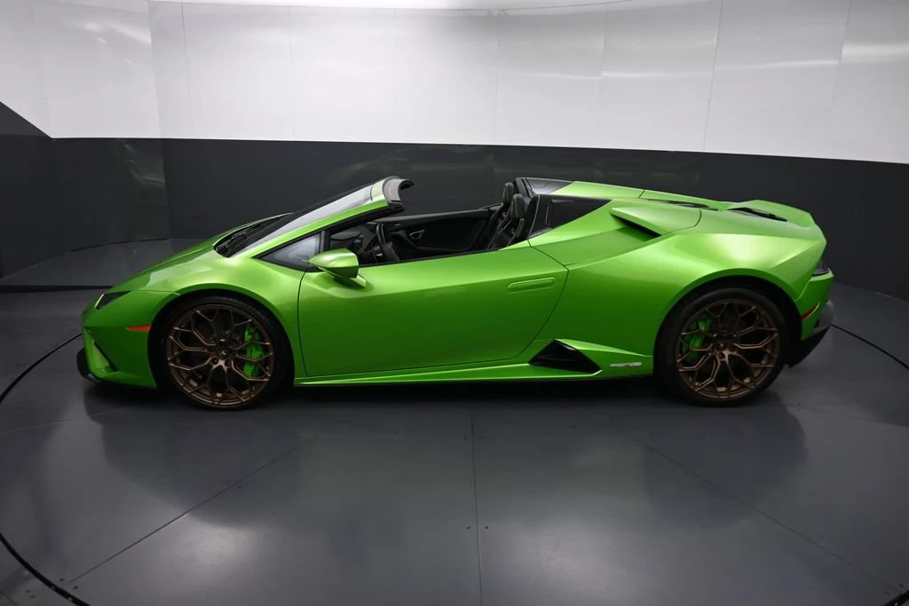 2022 Lamborghini Huracán EVO RWD Spyder for sale, exterior, Green