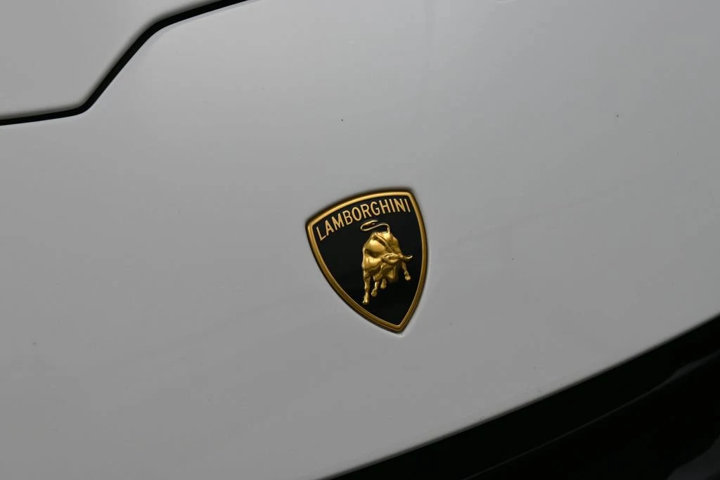 2023 Lamborghini Huracán Tecnica, detail