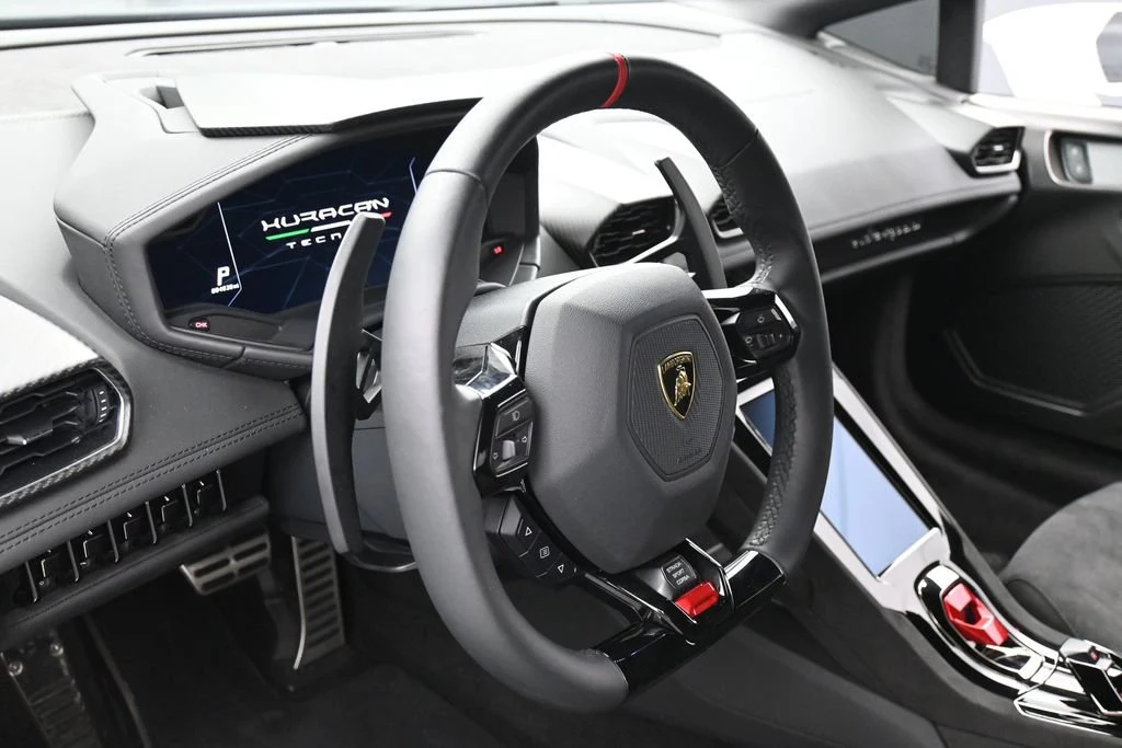 2023 Lamborghini Huracán Tecnica interior, Nero Ade/Bianco Leda